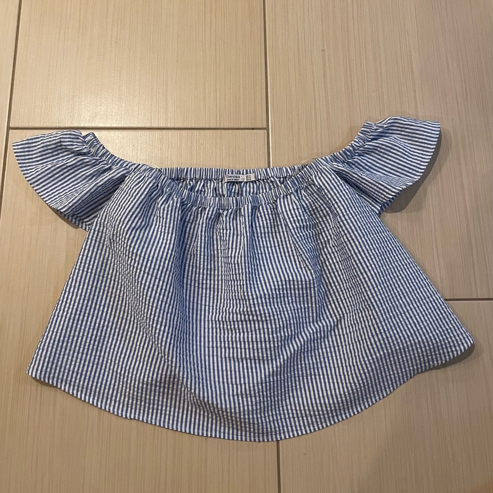 Bershka seersucker off the shoulder crop top
